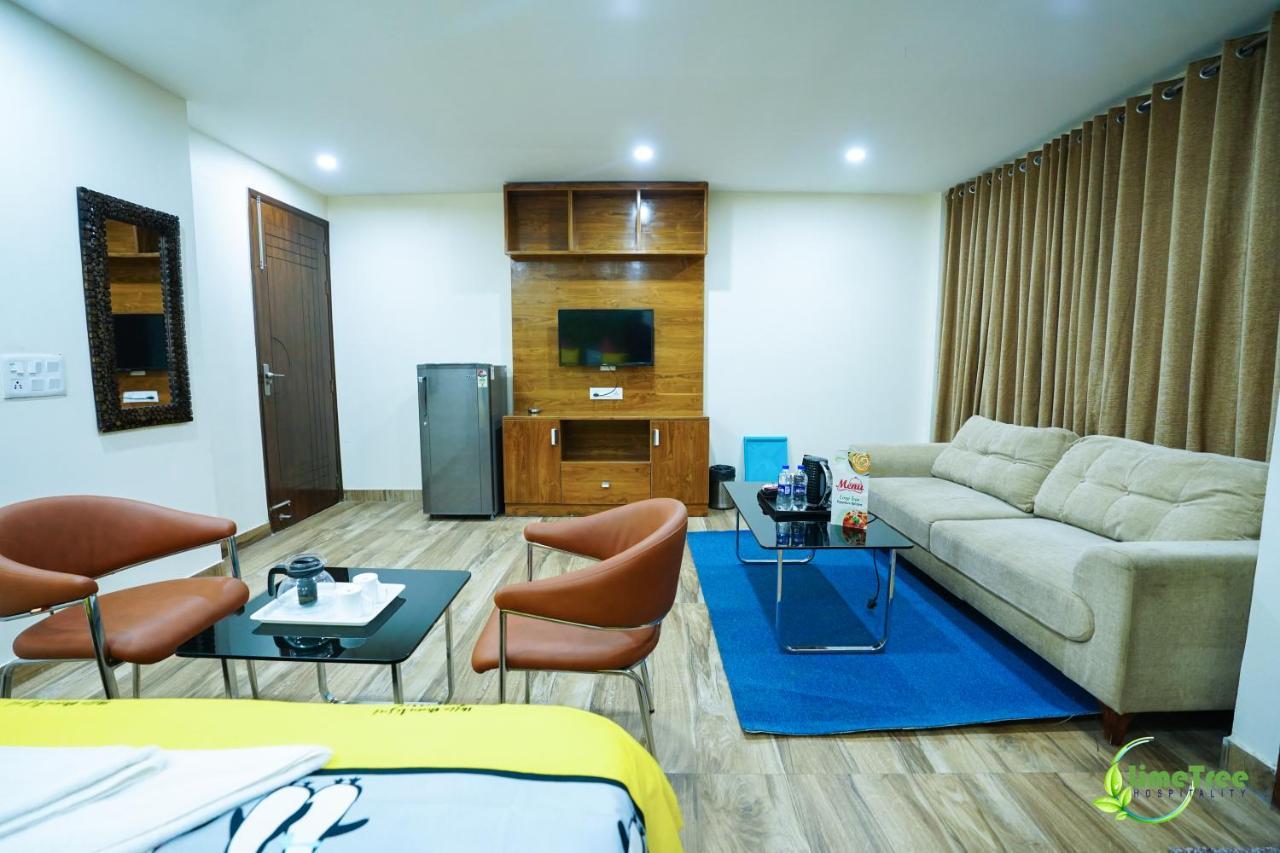 Lime Tree Hotel Near 32Nd Avenue Sector 29 גורגאון מראה חיצוני תמונה