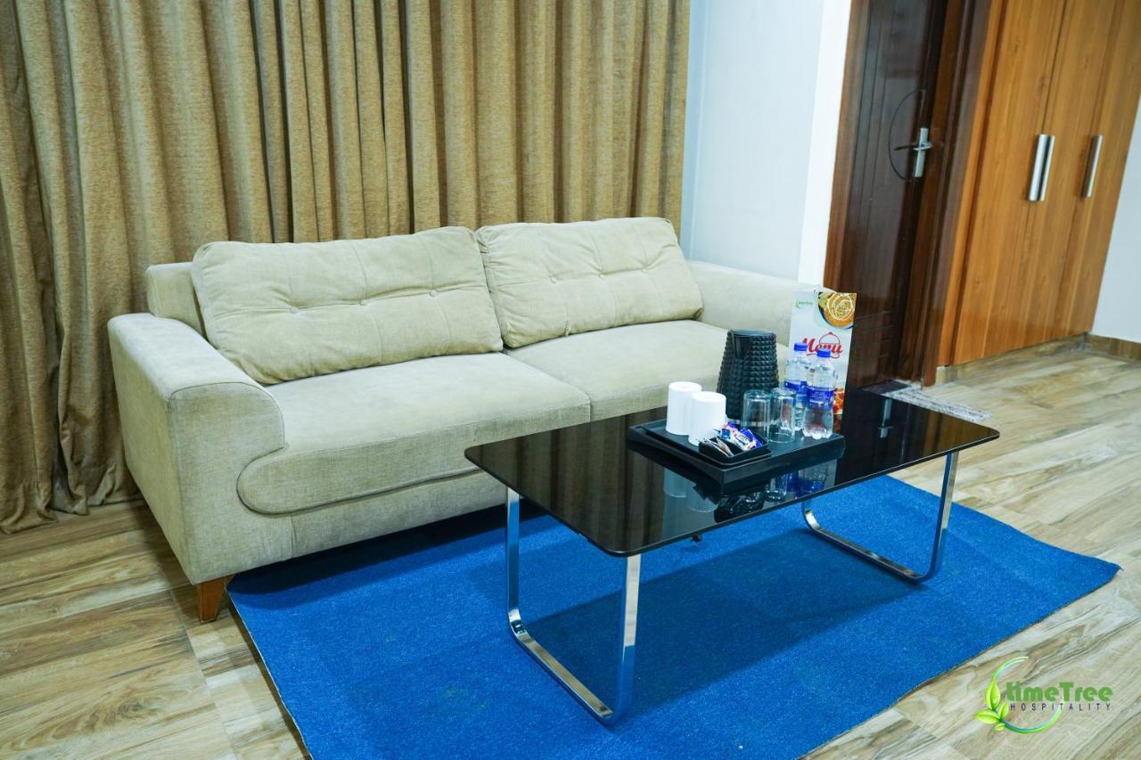 Lime Tree Hotel Near 32Nd Avenue Sector 29 גורגאון מראה חיצוני תמונה